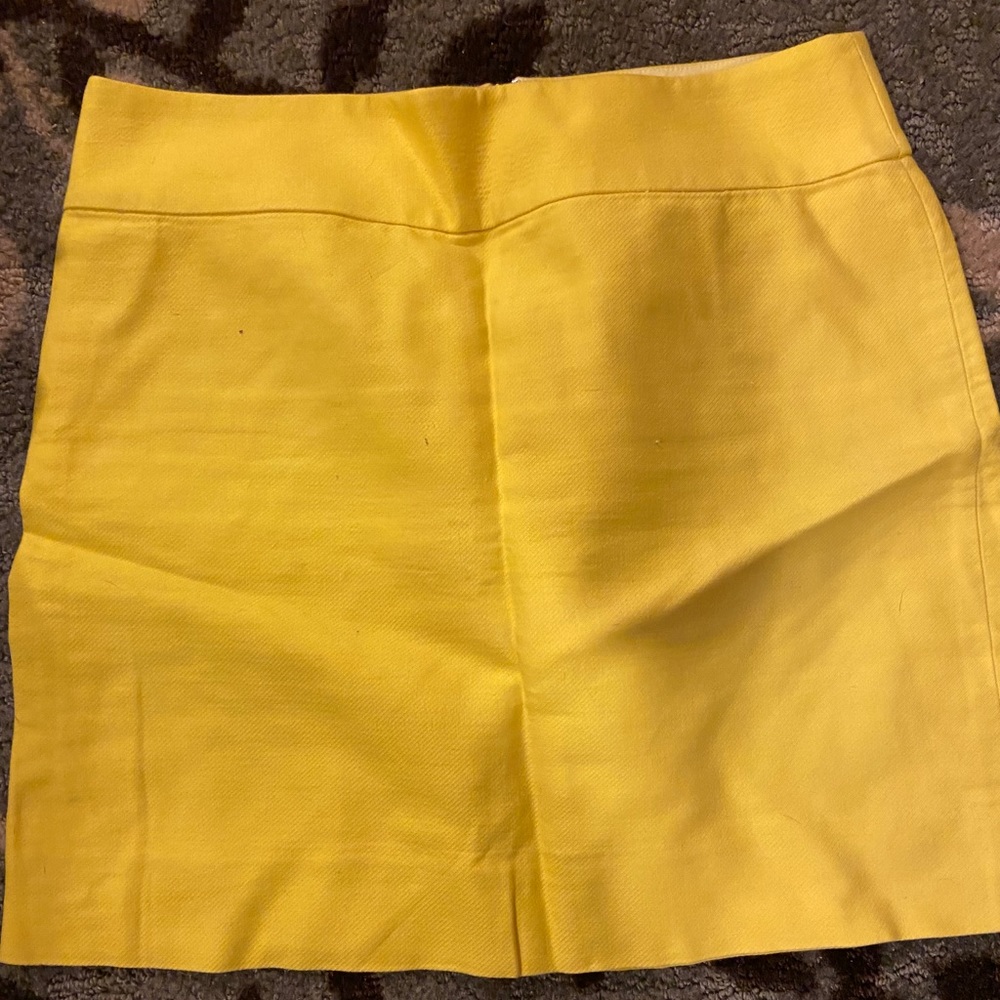 Yellow size 0 miniskirt